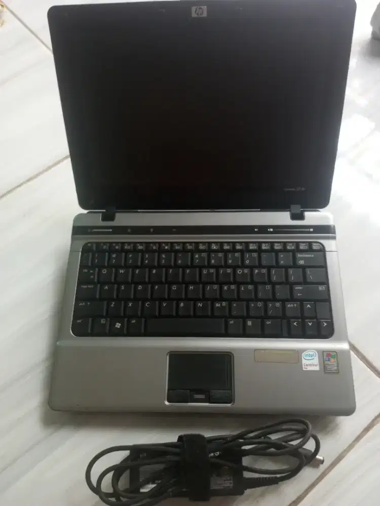 Laptop hp Compaq 2210b