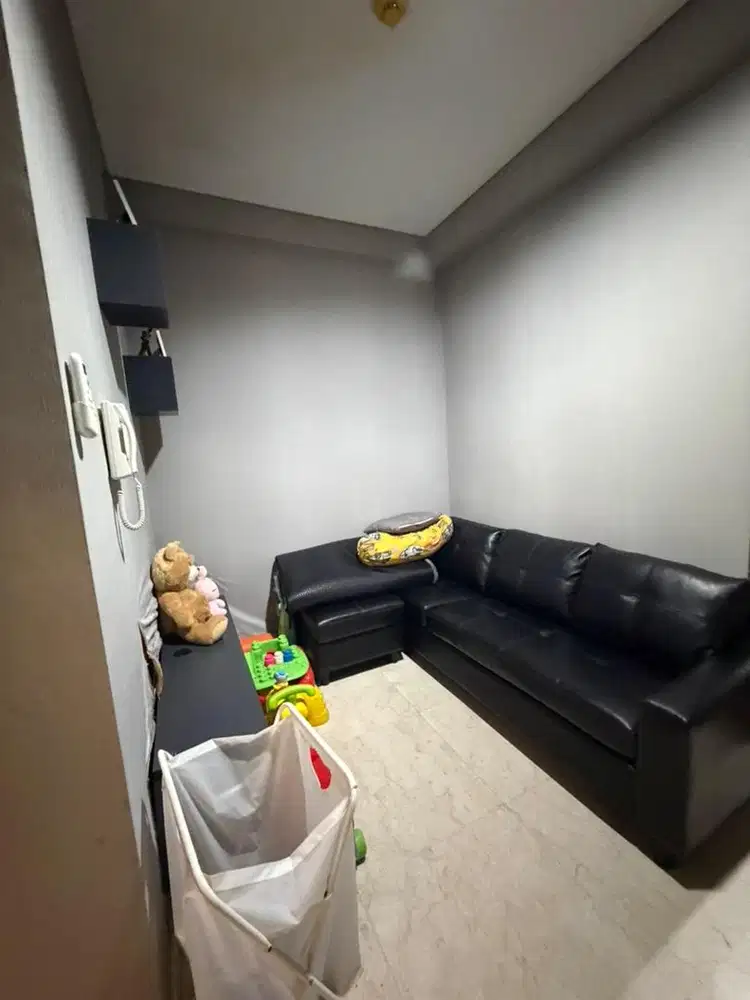 Disewakan apartemen puri orchard full furnish 1br view kolam