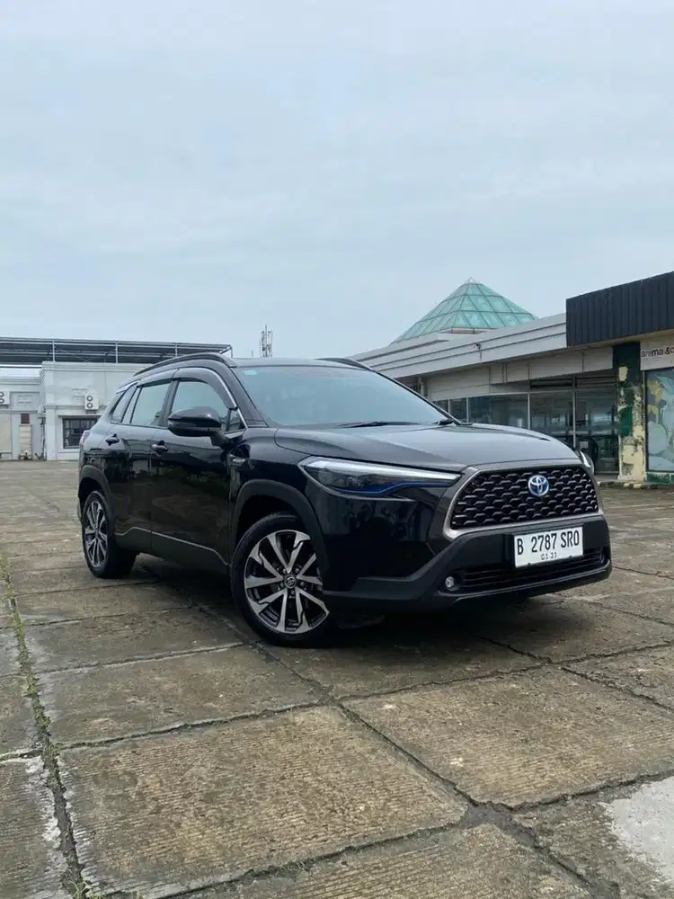 (Km Low Service Record Like New) TOYOTA COROLLA CROSS HYBRID 1.8 2020