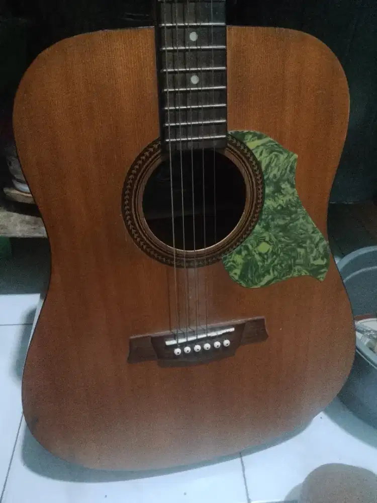 guitar bekas merk batik trusmi (BT) R. 27