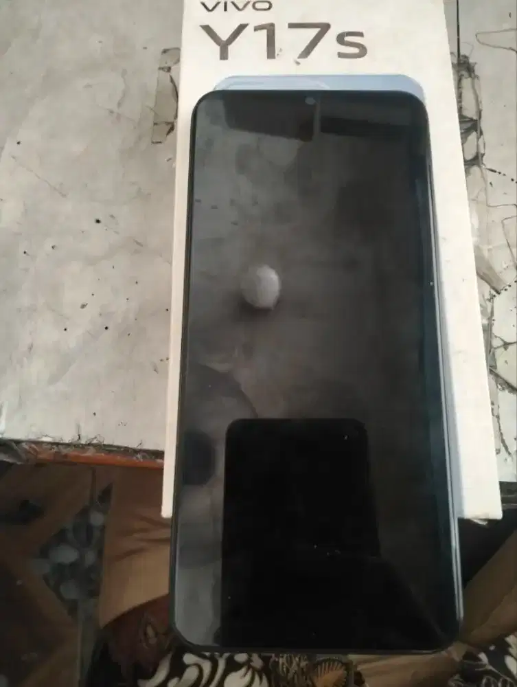 Vivo Y17S 6/128 resmi lngkp minus mati total jual cpet net
