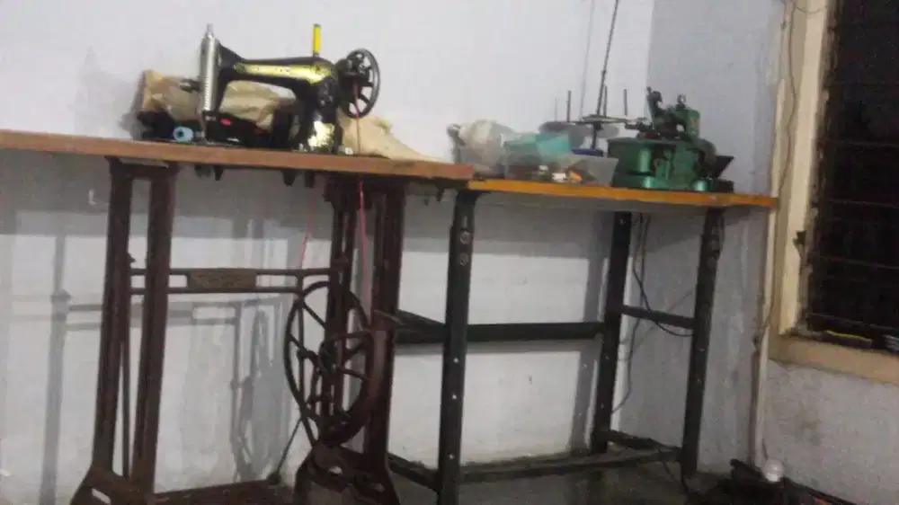 Dijual mesin jahit kecil dan obras benang 3  butterfly