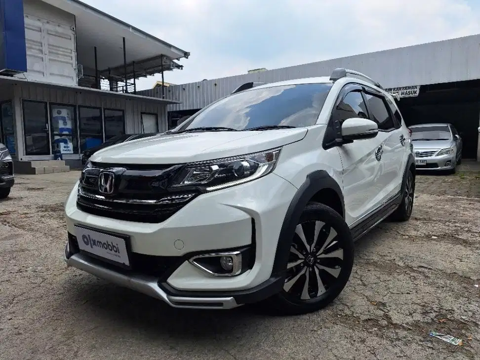 DP MURAH Honda BR-V 1.5 E Prestige Bensin-AT 2021 Putih CKZGB