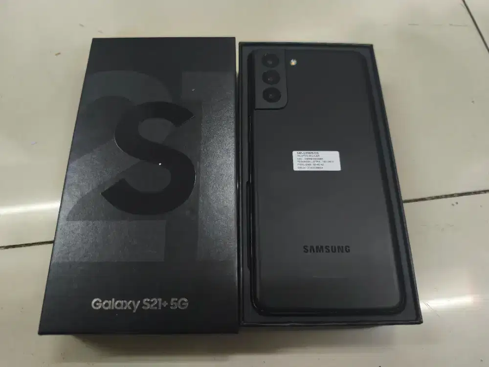 Samsung s21+ like new