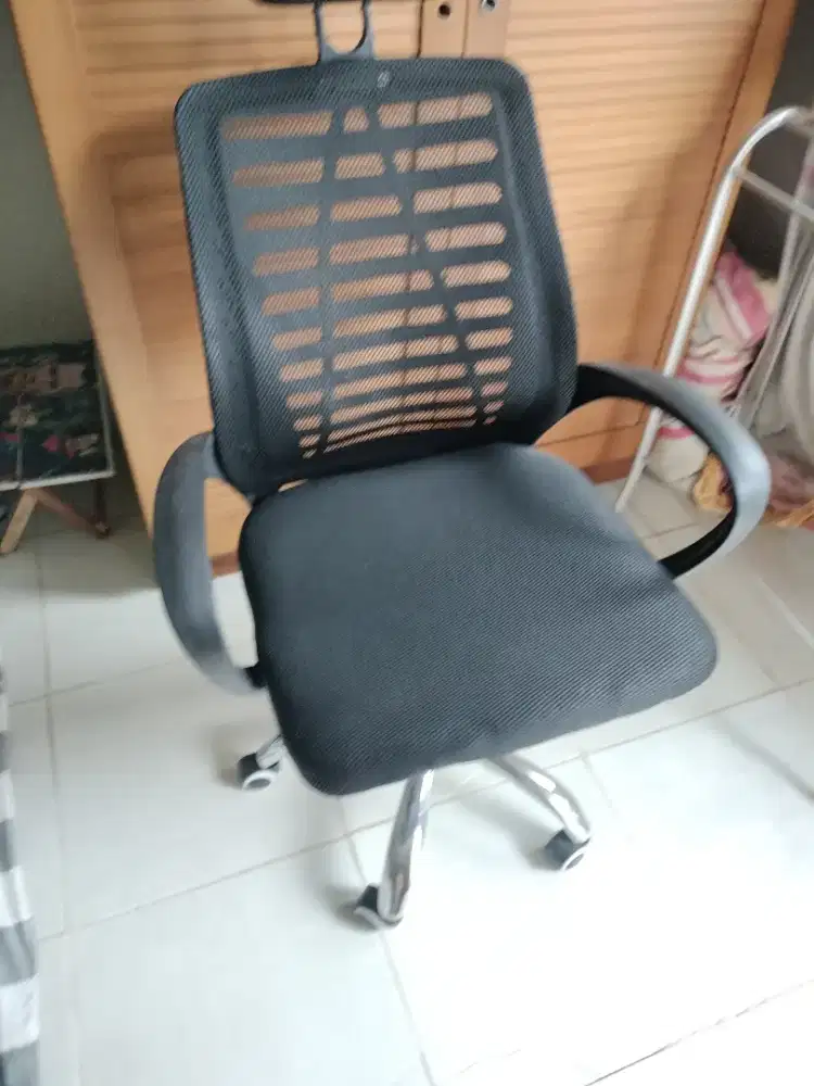 Kursi kantor /kursi  belajar
