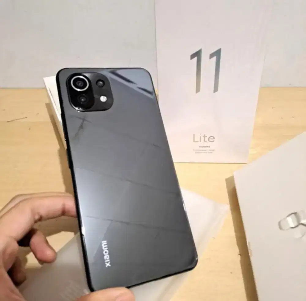 Xiaomi Mi 11 Lite 8/128gb, Mulus Original Fullset