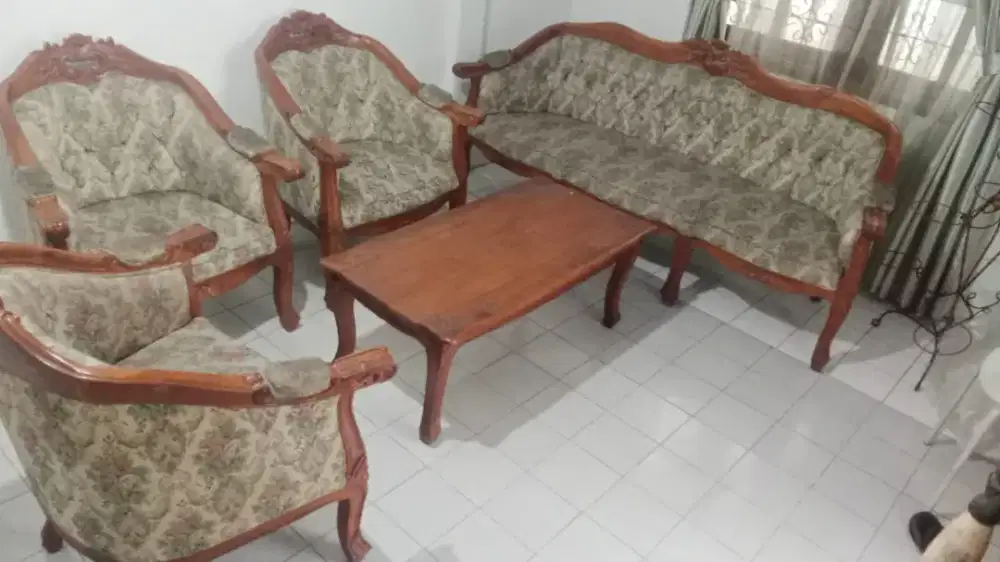 DIJUAL 1 SET SECOND MEJA KURSI TAMU