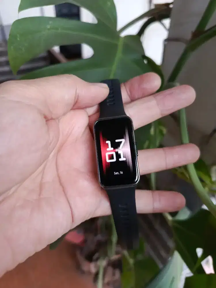 Smart Watch HUAWEI BAND 9 fullset mulus