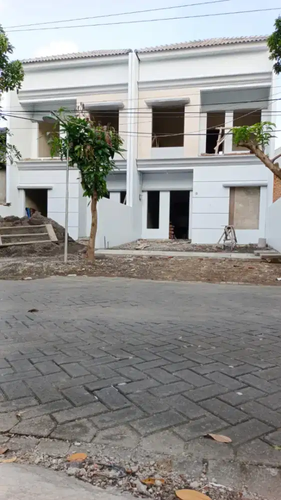 Rumah 2 lantai bangunan kokoh tlogomulyo semtim