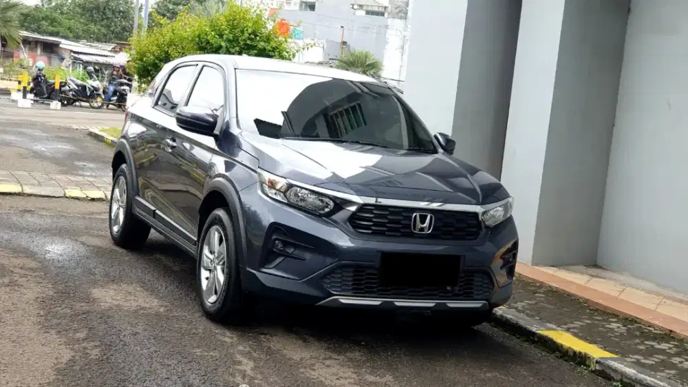 [ LOW KM ] Honda WR-V WRV WR V 1.5 E CVT AT 2023/2024