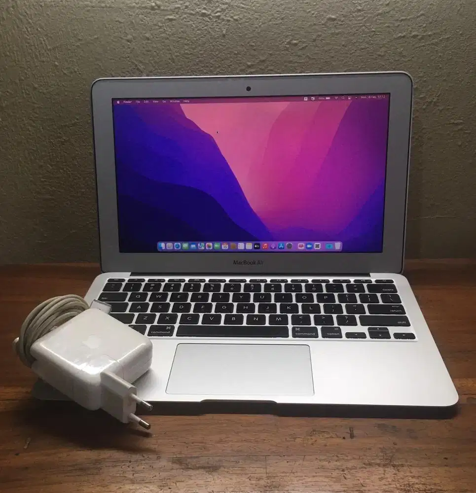 Macbook Air 11 inch 2015 Siap Pakai