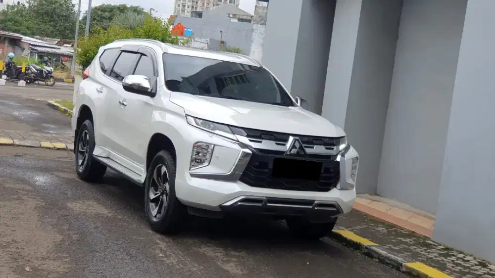 Mitsubishi Pajero Sport Dakar 2.4 4x2 Sunroof Facelift AT 2025/2026