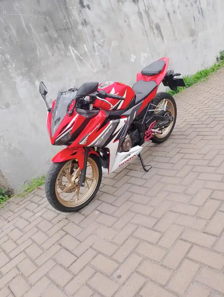 CBR 150 R Thun 2017 terawat