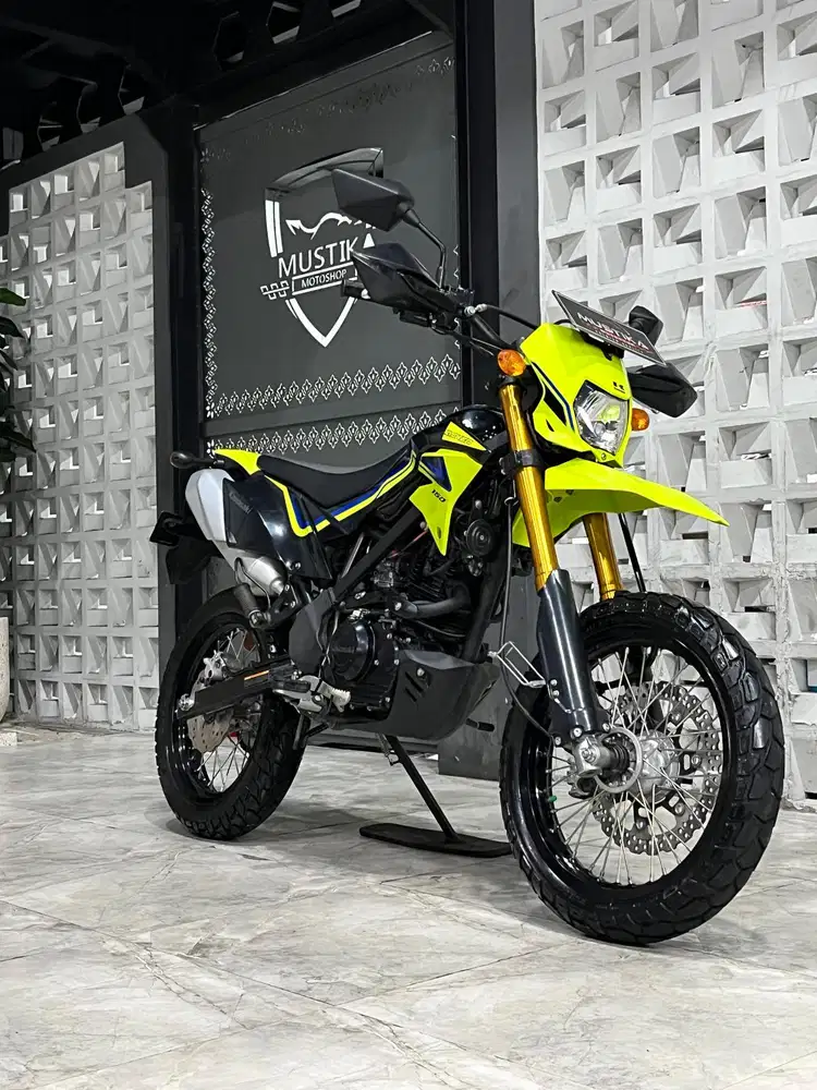 KAWASAKI DTRACKER 150 2021 - Chintia Mustika