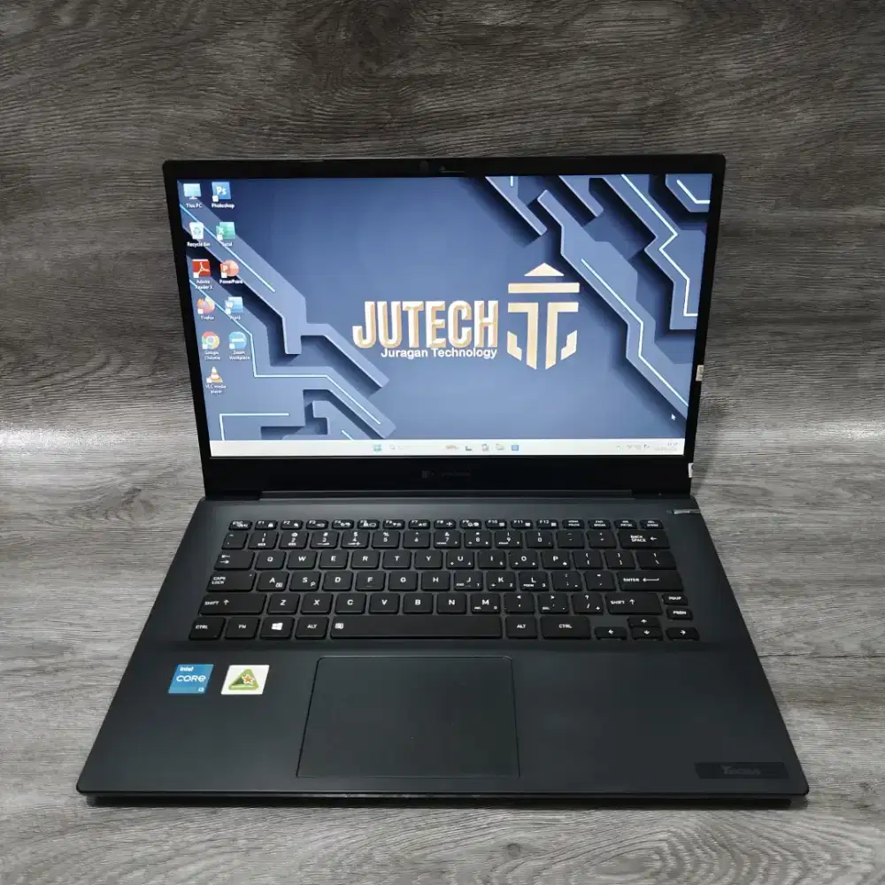 Laptop Toshiba DynaBook Slim Core i3 Gen11 Ram 8GB bonus Mouse baru Si