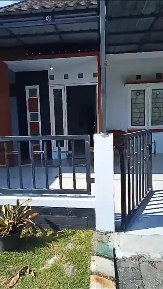 DIKONTRAKKAN RUMAH SIAP HUNI SIDOARJO KOTA