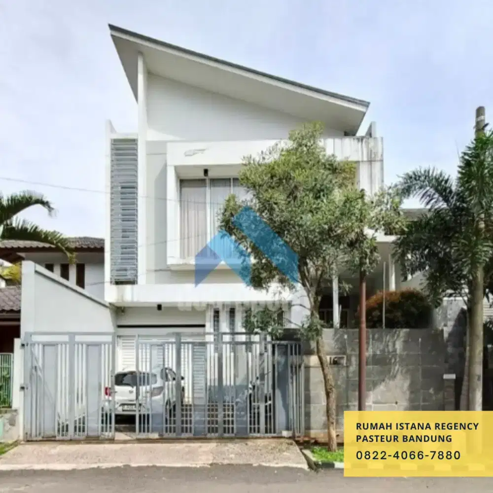 Rumah dipasteur 2,5 lantai istana regency akses dekat pintu tol
