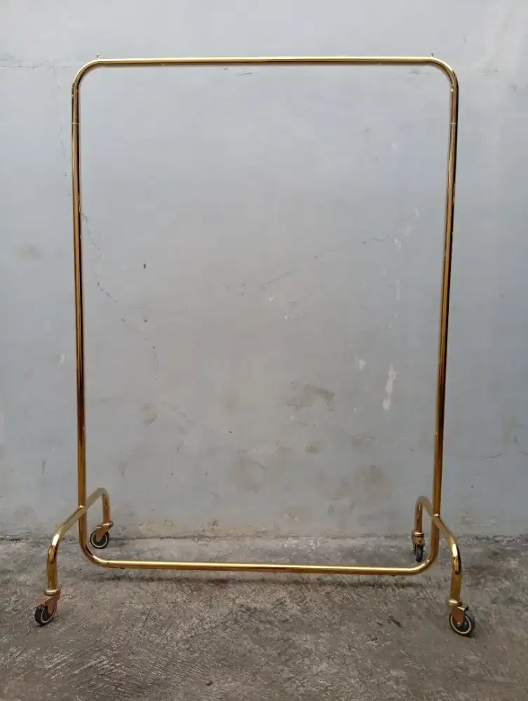 Gantungan Baju Gawang Stainless gold