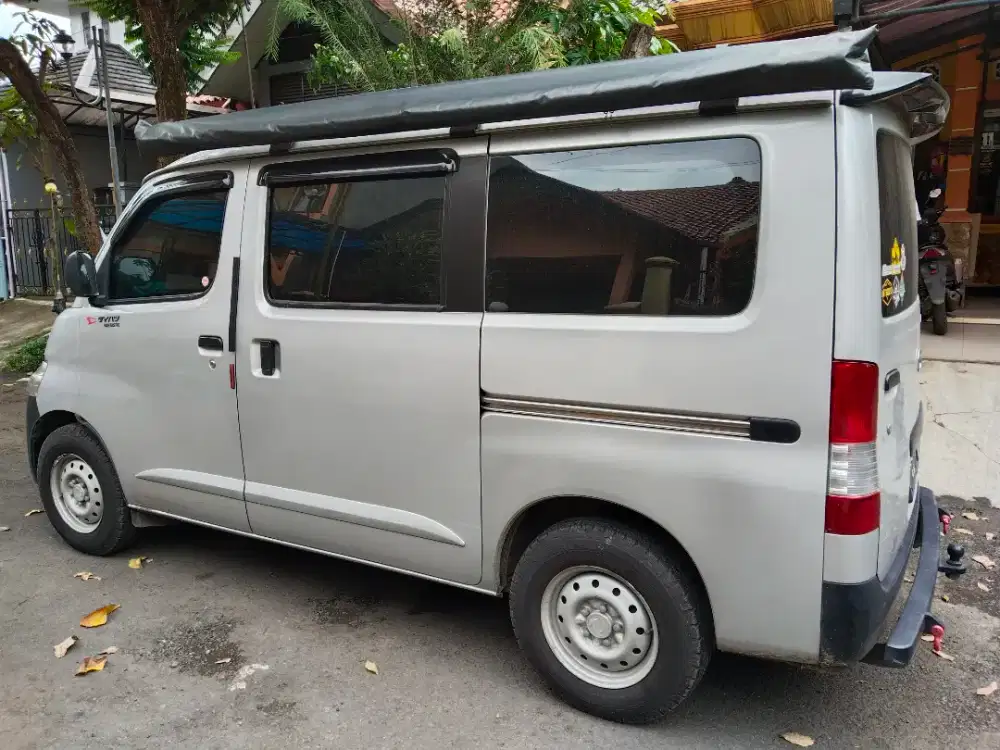 Grand max MB  Type D tahun 2015 istimewa