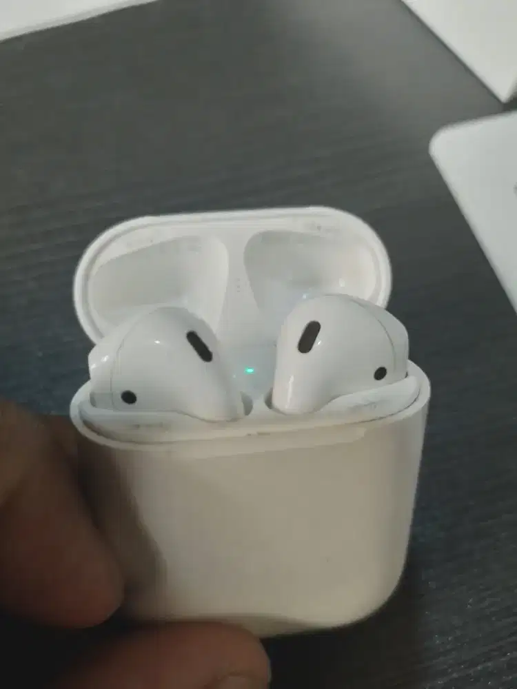 B.U Airpods Gen 2 Original