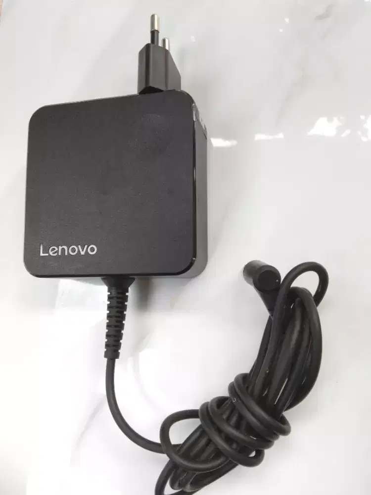 Charger Laptop Lenovo