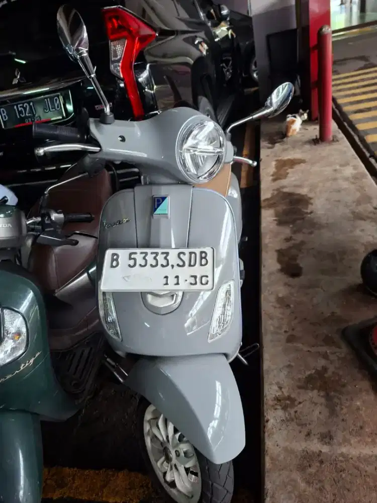 Vespa LX IGET 125 Like New Low Km
