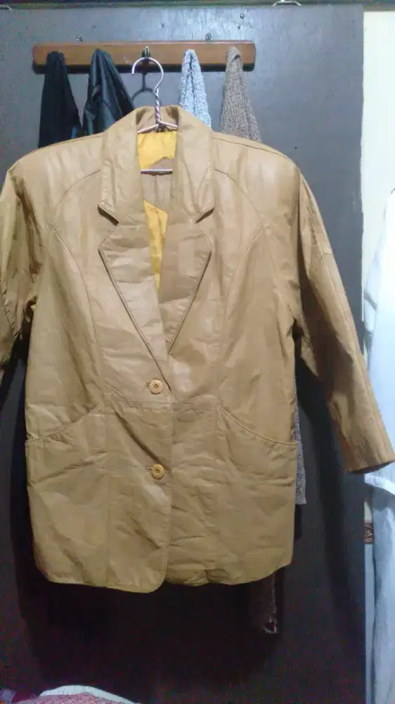 Jaket kulit merk Lofty  ori  Kanada