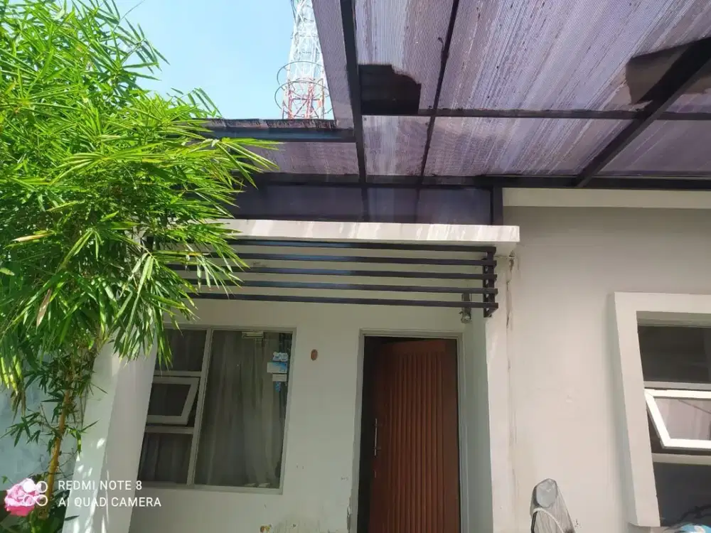 Dijual rumah di area arcamanik Cisaranten. Jarang ada..