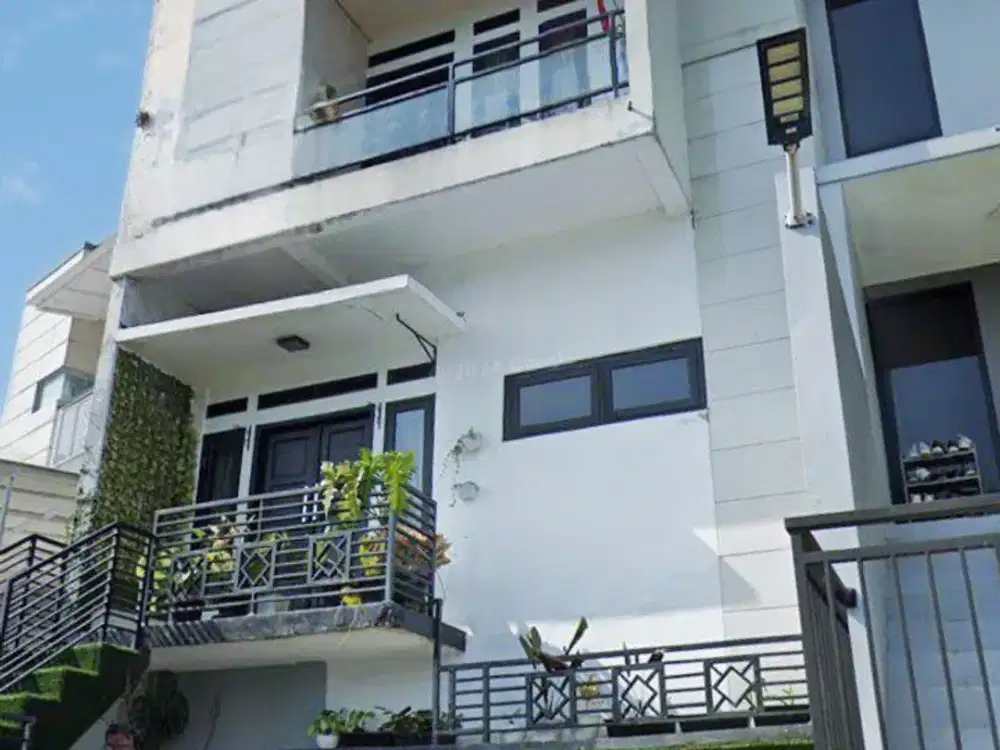 Rumah Bagus 3 Lantai Minimalis Cigadung Greenland