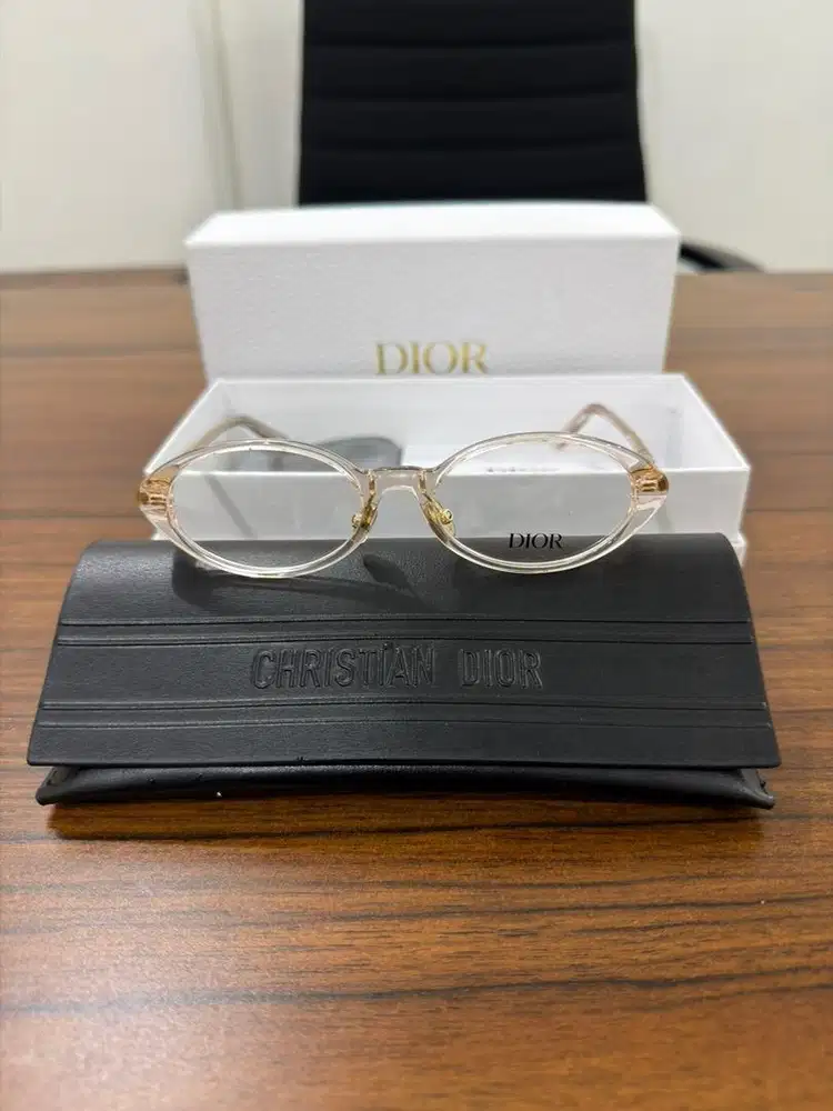 Kacamata Dior wanita original sertifikat l