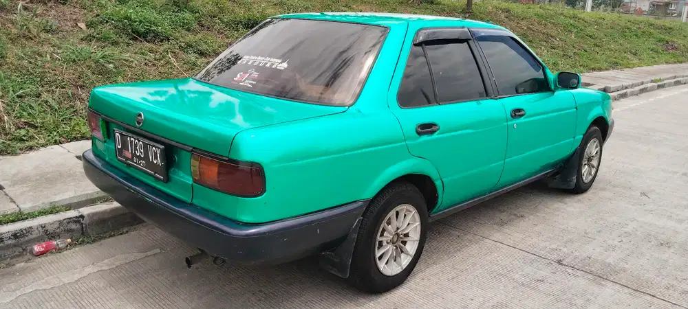 Nissan Sunny 1997 Bensin
