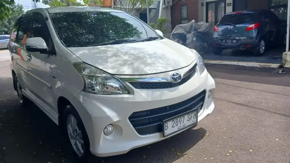 Avanza Veloz Luxury 2015