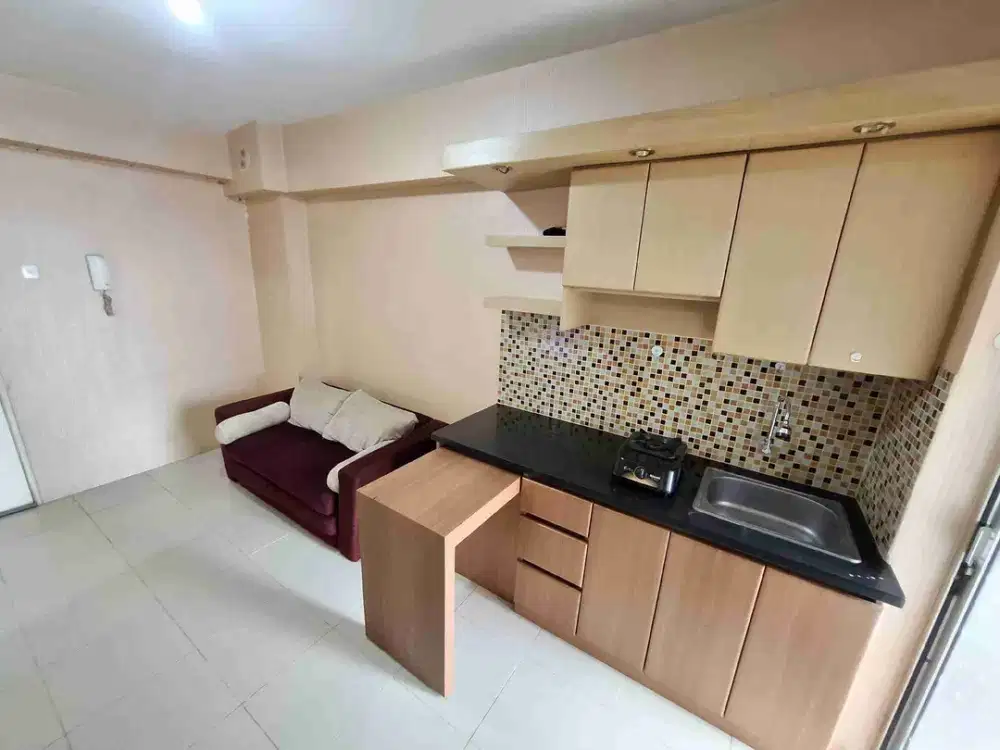 Sewa tahunan apartemen Bassura City tower Jasmine