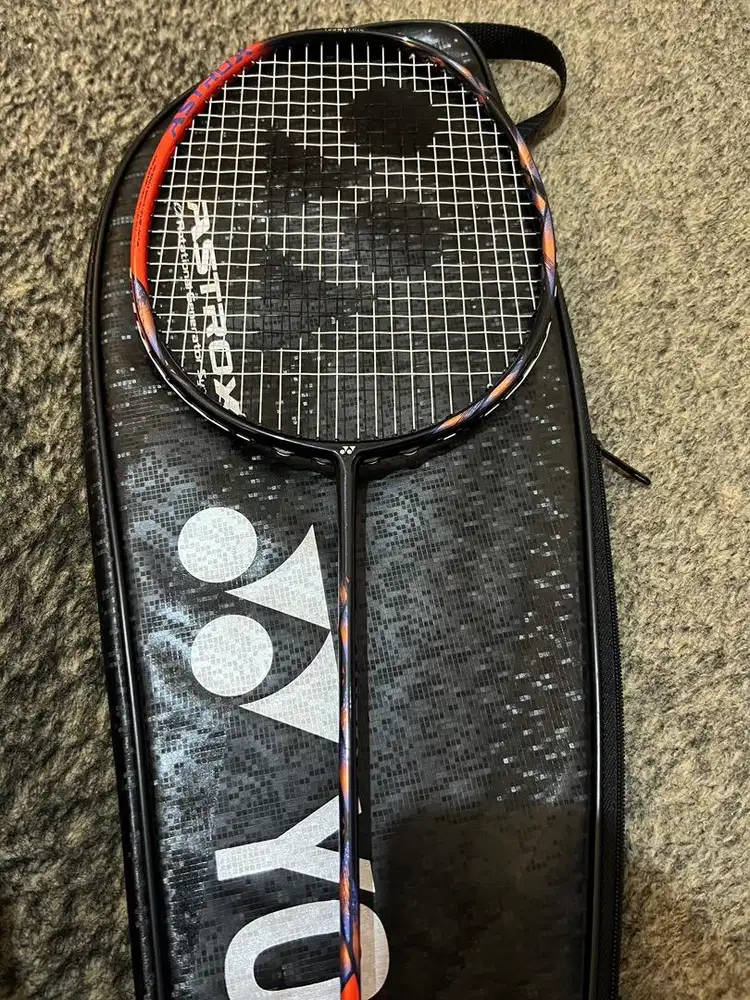Yonex Astrox 77 pro