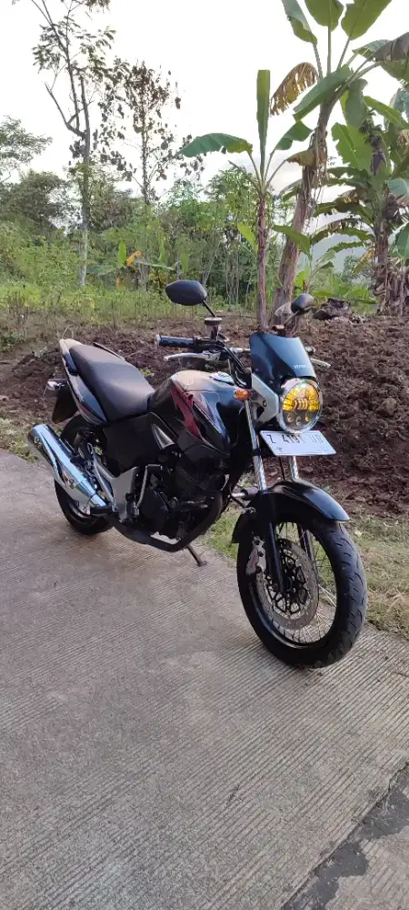 tiger revo 2011 lengkap pajak On