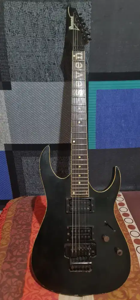 Gitar Ibanez RG370