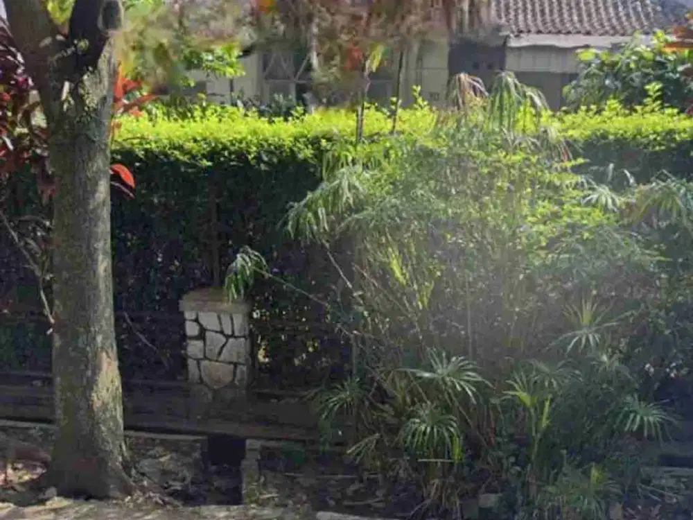 DIJUAL RUMAH STRATEGIS DEKAT RS HASAN SADIKIN KOTA BANDUNG