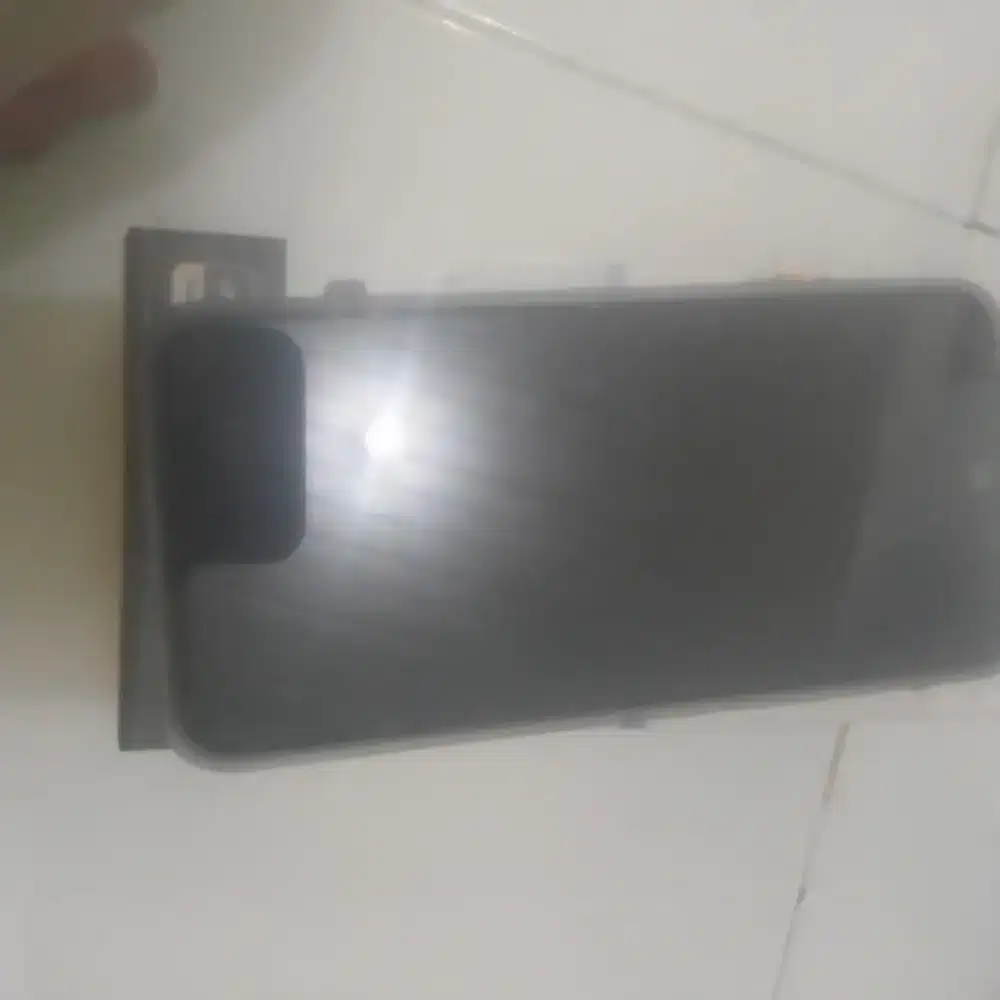 Di jual cepat realme c85 pro Ram 8/128, 3 hari pakai, 2.4juta