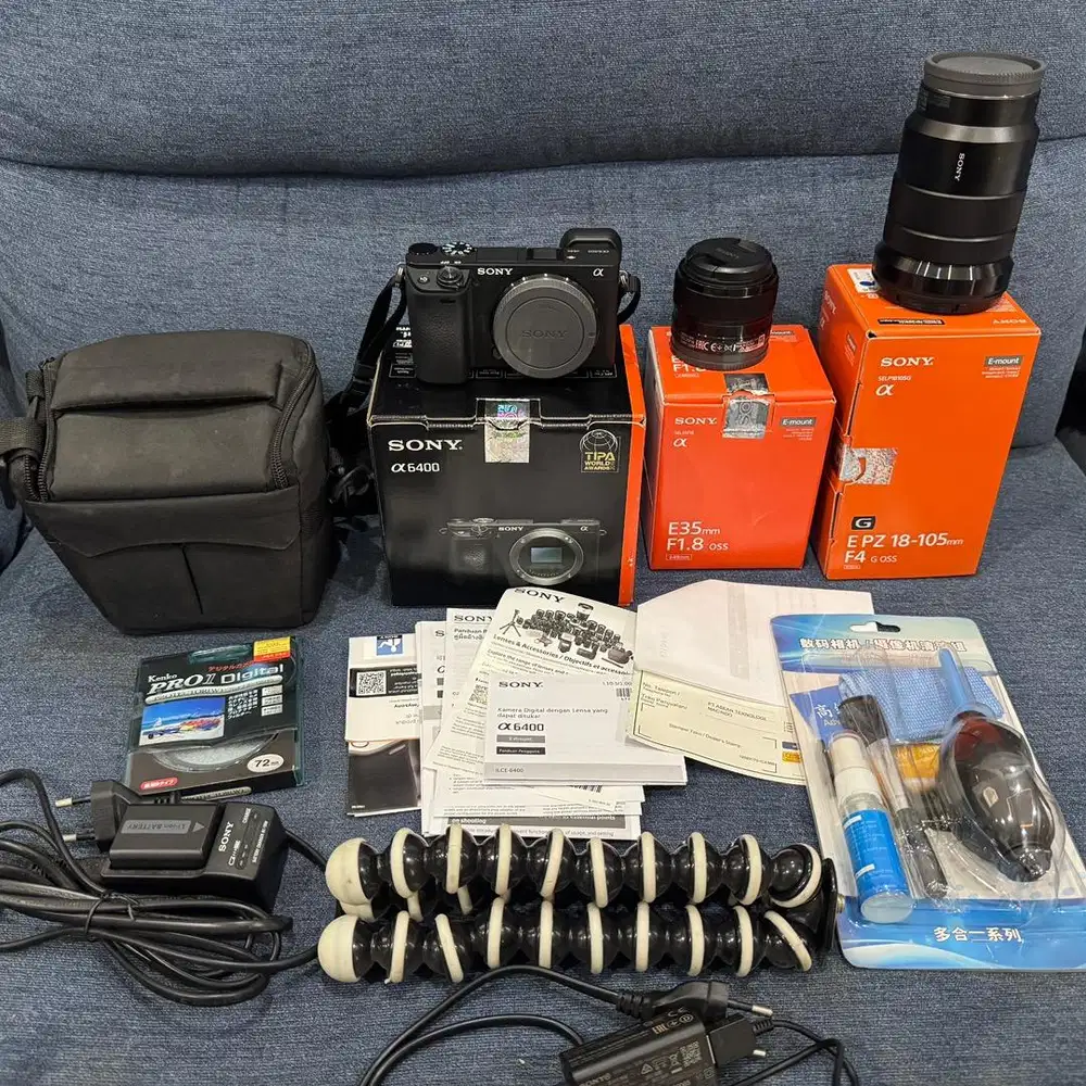 Paket Sony A6400 + Lensa Sony 35mm f1.8 + Lensa Sony 18-105mm f4