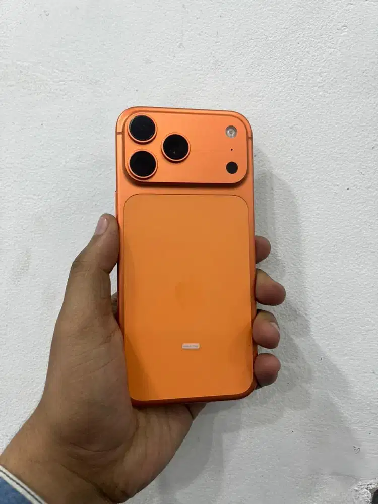 Iphone 17 Promax 256 ibox Cosmic Oren