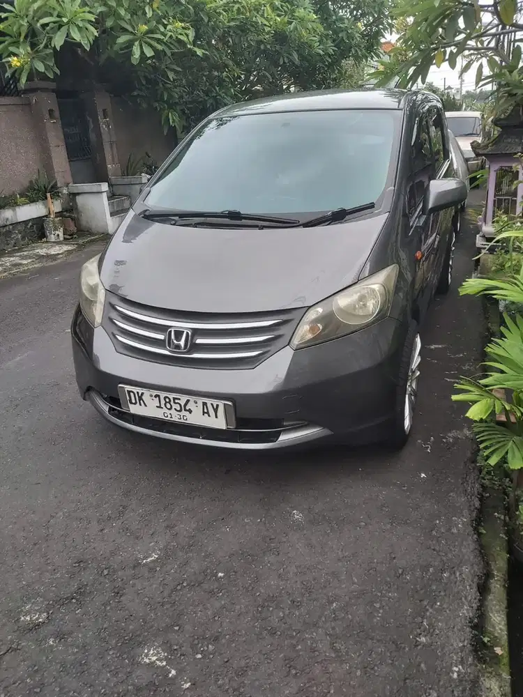 Honda Freed 2009 Asli Bali