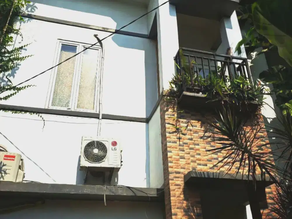 Rumah 3 Kamar Tidur 2 Lantai di Cluster Kaisar Bintaro 9 No.7 Dekat Cluster Jasmine Bintaro 3 Harga Dibawah 775 Jt