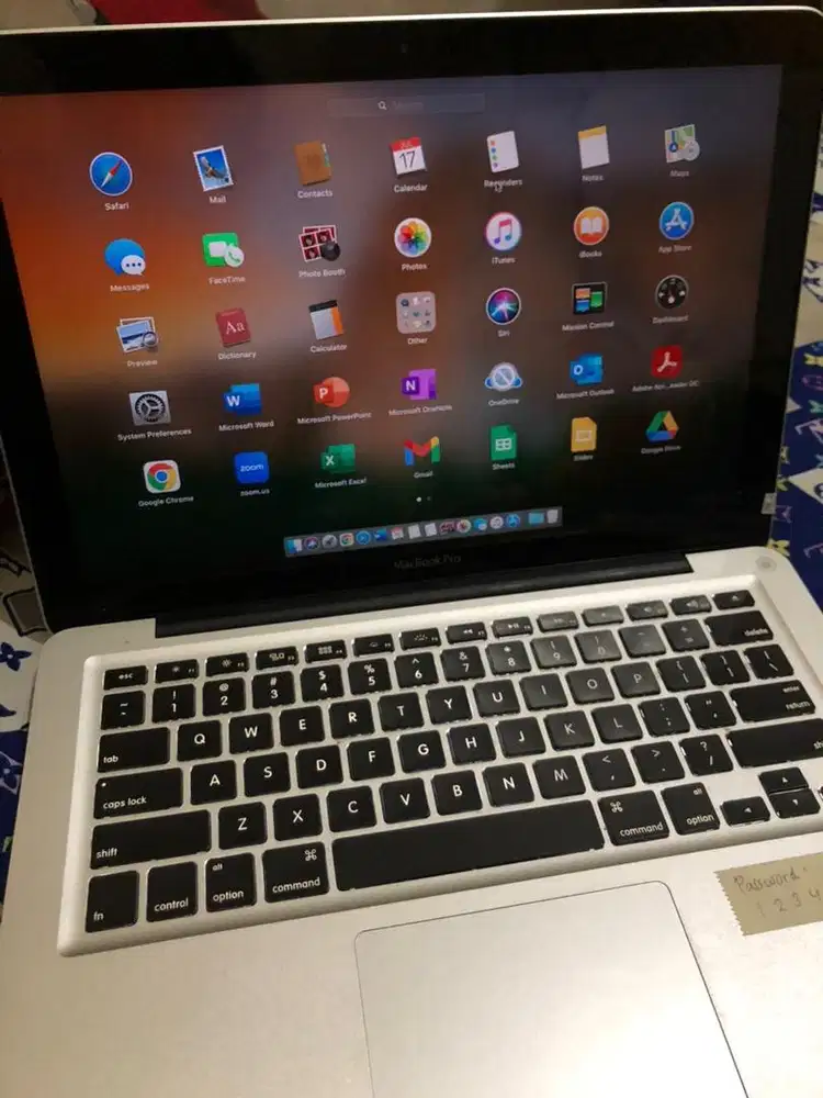 MACBOOK AIR PRO SSD 8/256GB