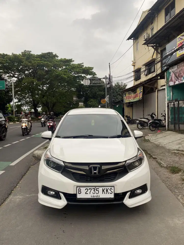 Honda Mobilio 1.5 E Prestige Automatic 2018 Putih