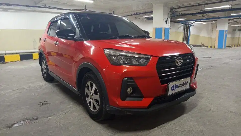 DP MURAH Daihatsu Rocky 1.0 R Bensin-MT 2022 Merah CROVB