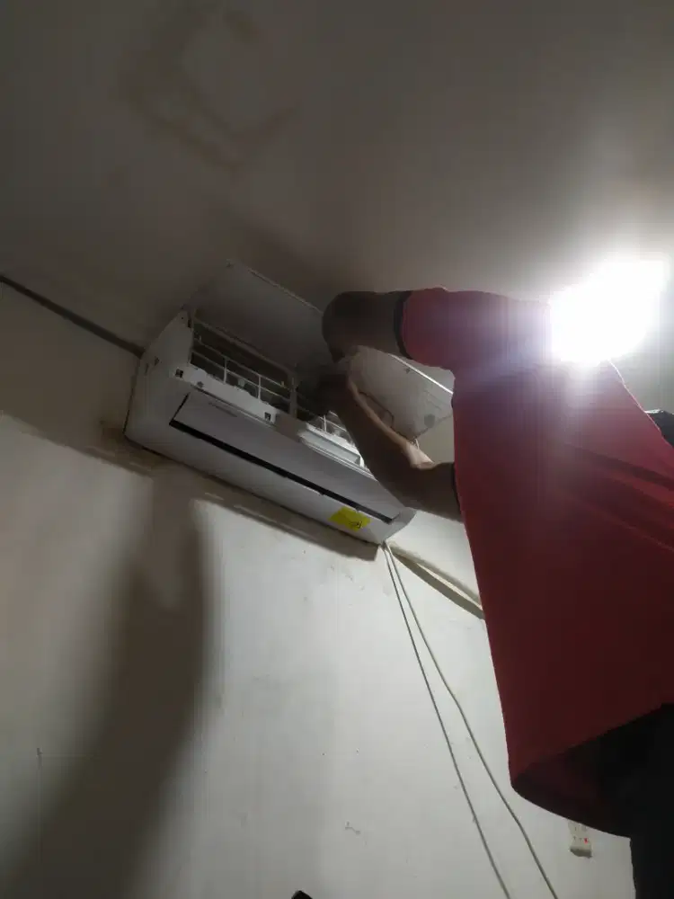 SERVICE AC,PASANG AC DAN CUCI AC