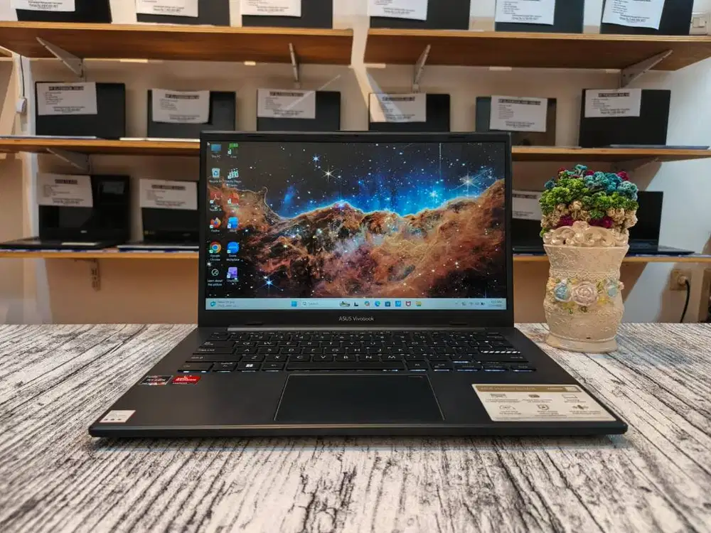 Laptop murah ASUS VIVOBOOK E1404FA AMD RYZEN 3-7320U Ram 8GB