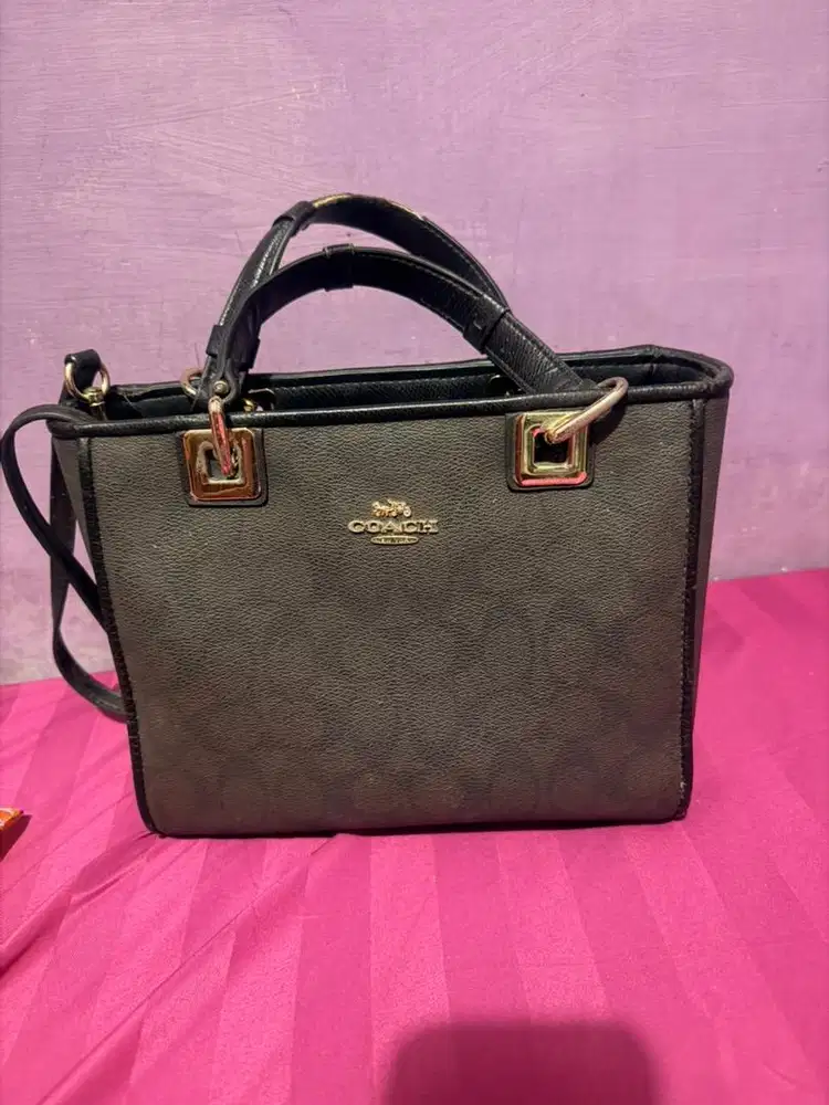 Tas wanita coach