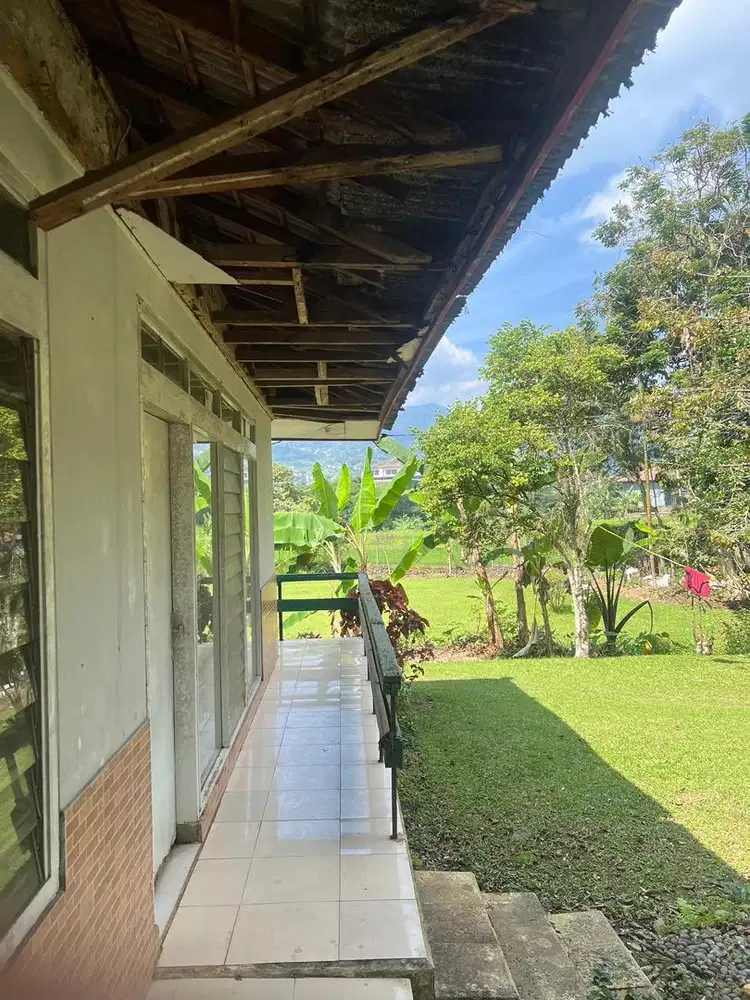 DIJUAL CEPAT VILLA / RUMAH DIBOGOR COCOK UNTUK MASA TUA ATAU VILA