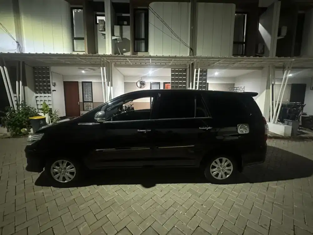 TOYOTA GRAND INNOVA G 2.0 2013 MATIC